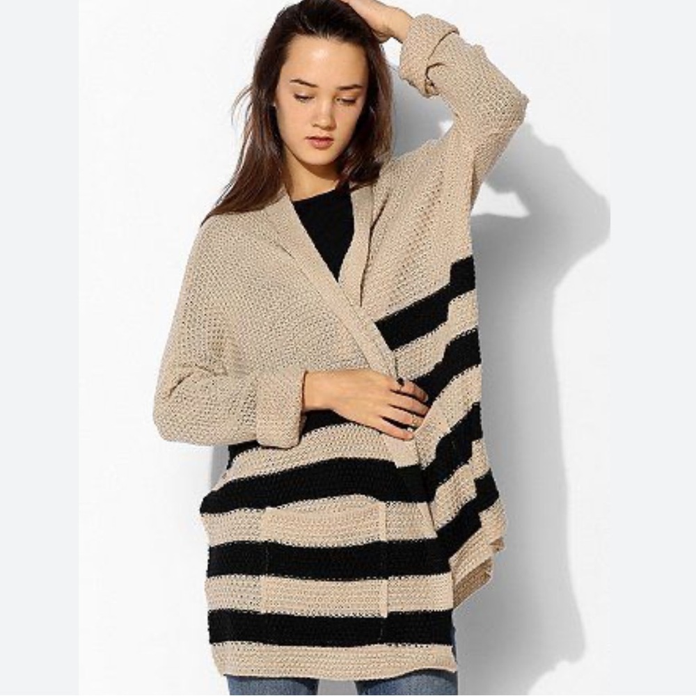 BDG Urban Outfitters Women XS Tan Black Striped Oversized Open Front Cardigan